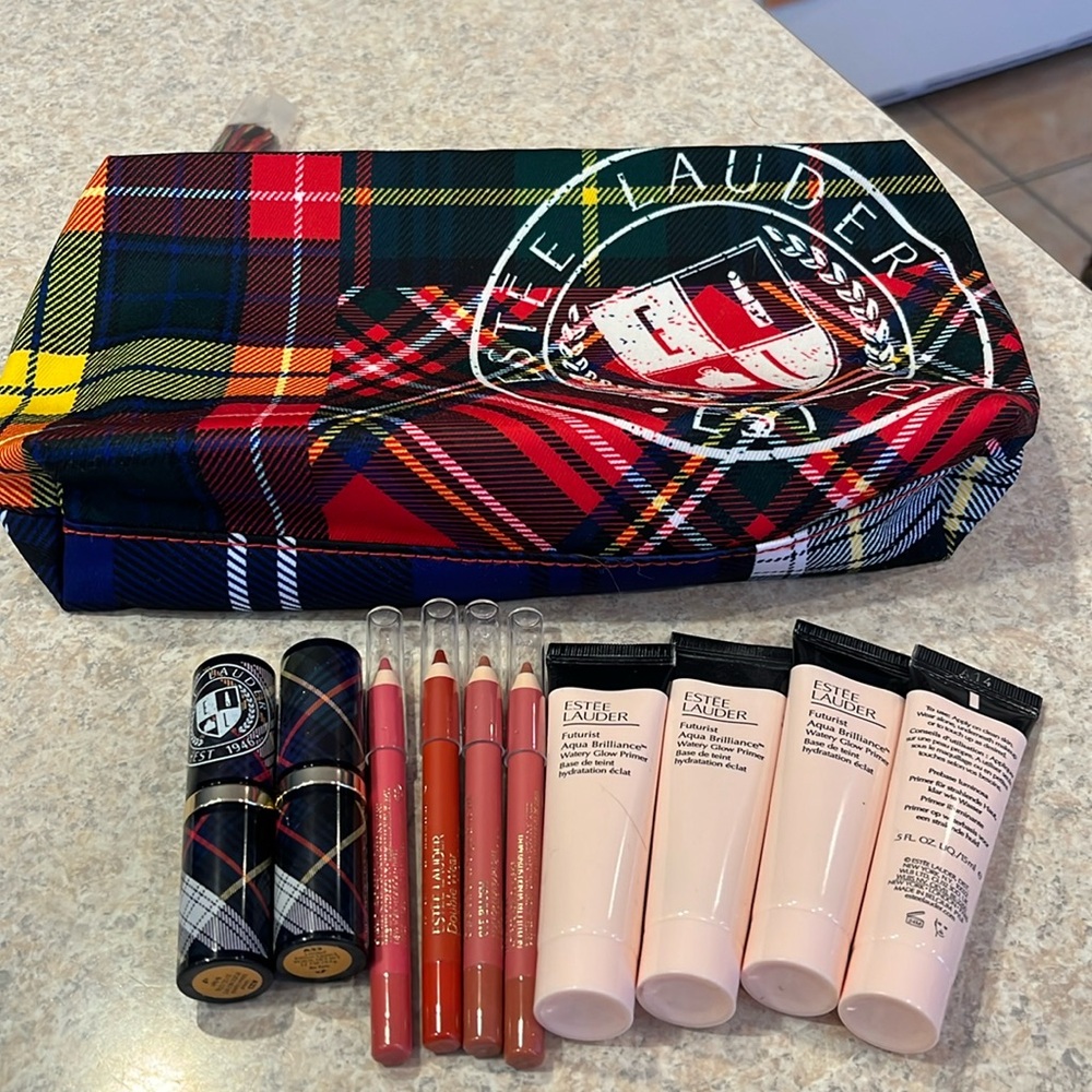 SALE Brand new Estee Lauder Makeup